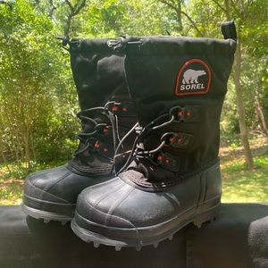 NEW Sorel Glacier XT Snow Boot